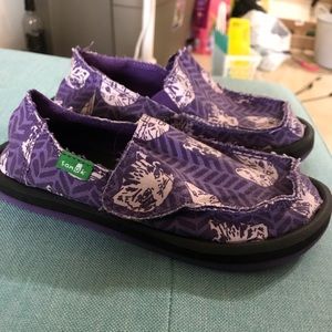 Little Girl Sanuk slip ons... size 11